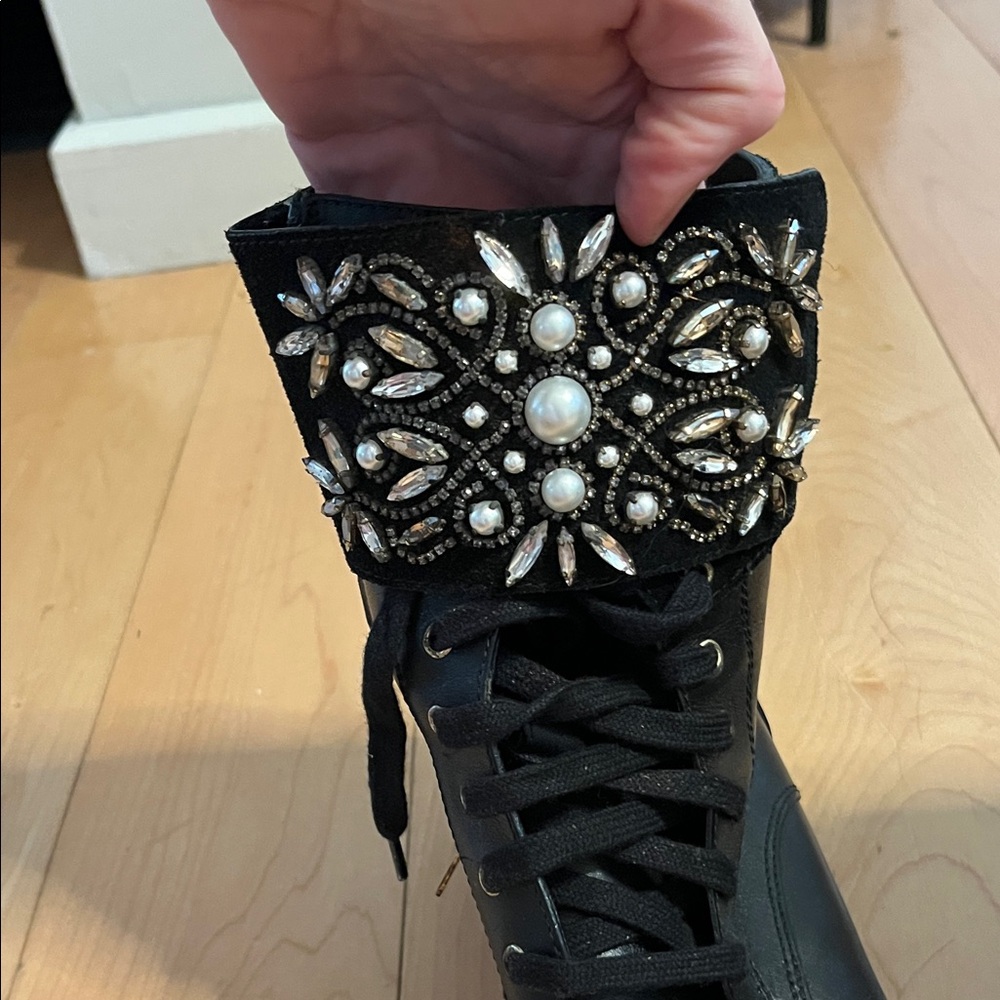 Rare Rene Caovilla Black Crystal Embellished Suede Combat Boots Size 38.5 - Picture 13 of 16